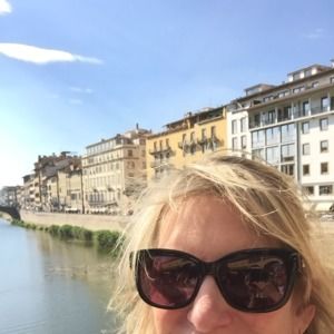 Meet your Posher, Jeanne